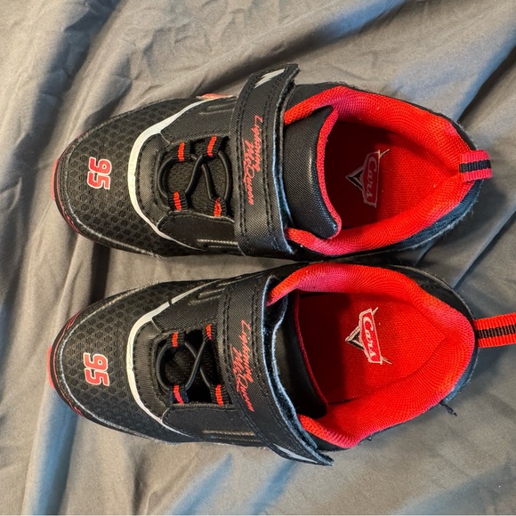 Lightning McQueen cars light up shoes 12 - Picture 2 of 5